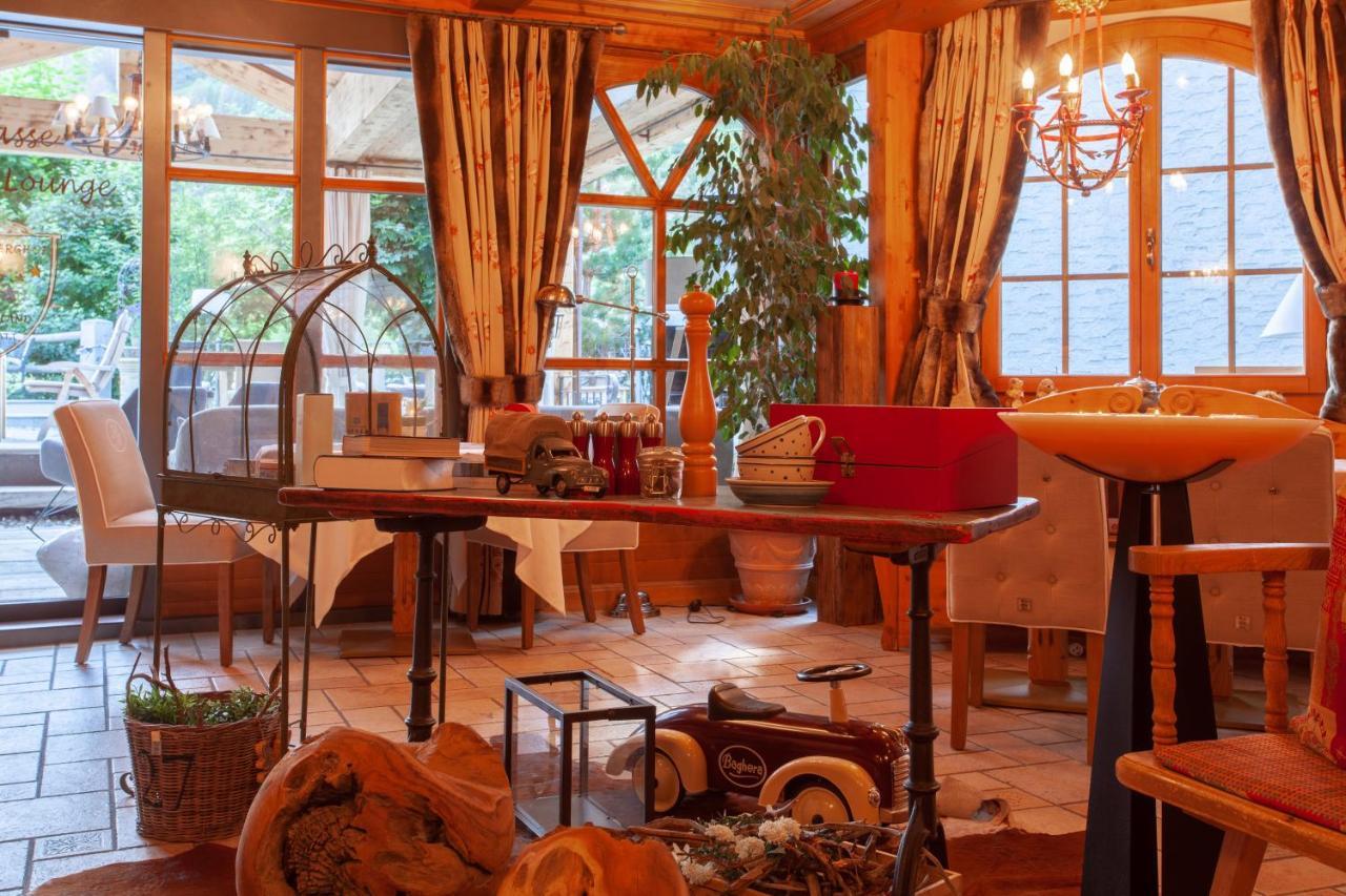 Hotel Berghof Цермат Екстериор снимка